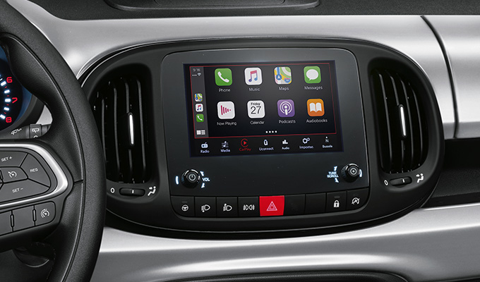Radio touch da 7” con Apple CarPlay/AndroidAuto