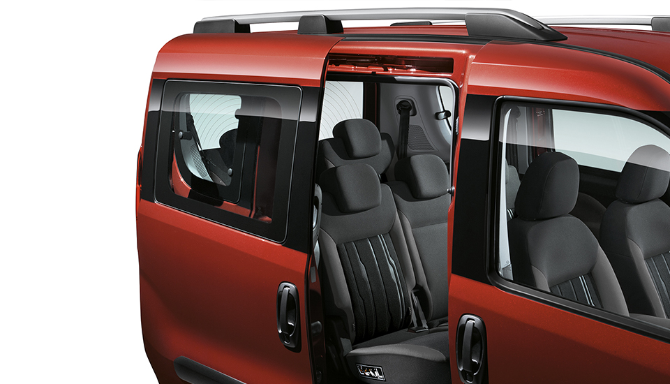 Fiat Doblò tecnologia infotainment