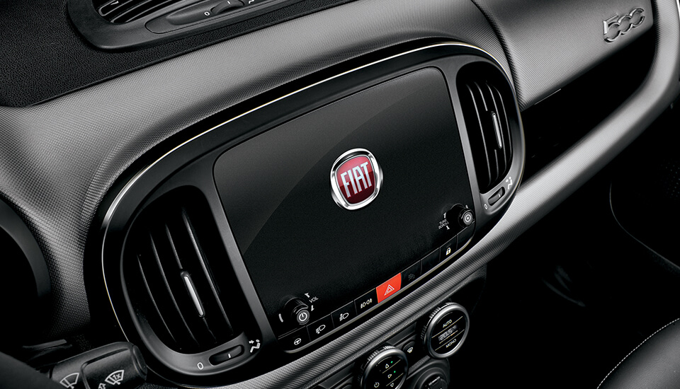 tecnologia Uconnect live Fiat 500L Wagon